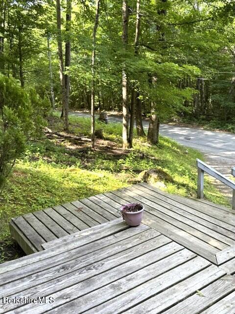 960 West Shaft Road North Adams, MA 01247 - Photo 20 of 22 Deck