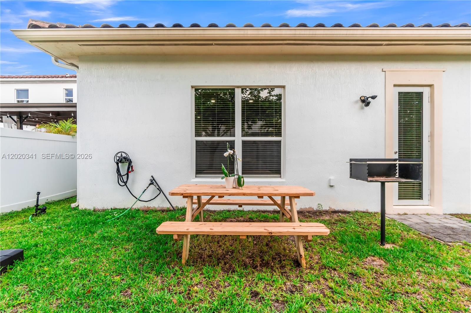 17064 Southwest 90th Way Miami, FL 33196 - Photo 30 of 36