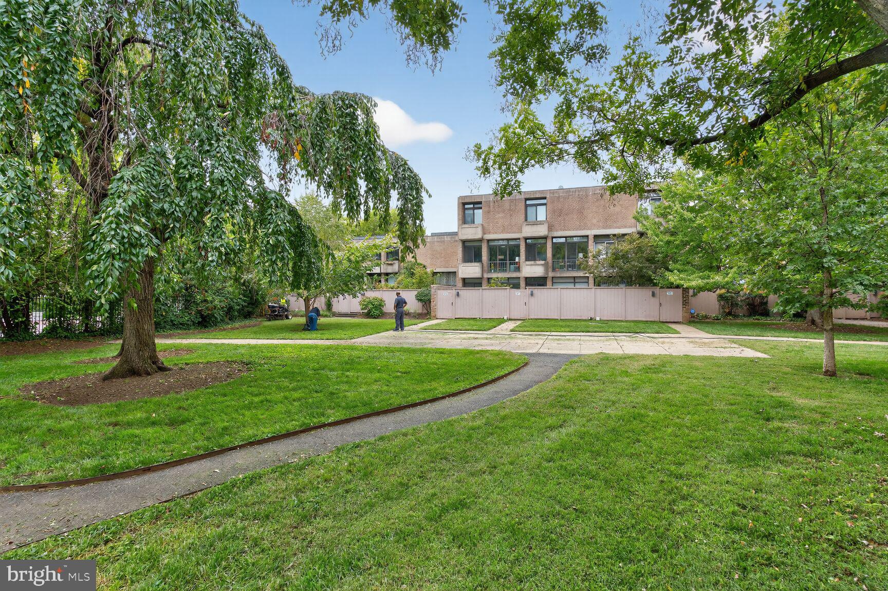 333 N Street Southwest, Unit 333 Washington, DC 20024 - Photo 18 of 22