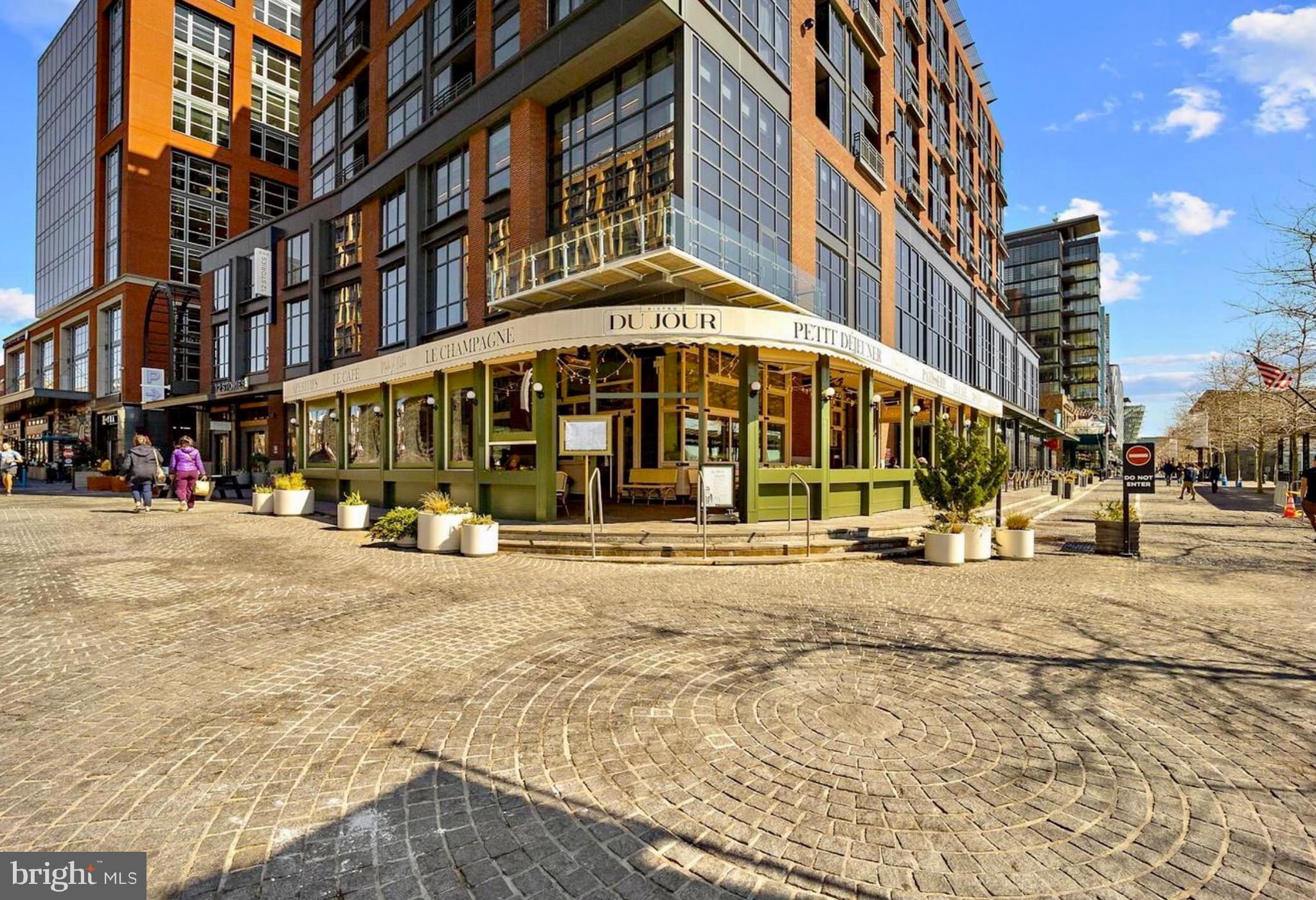 333 N Street Southwest, Unit 333 Washington, DC 20024 - Photo 20 of 22