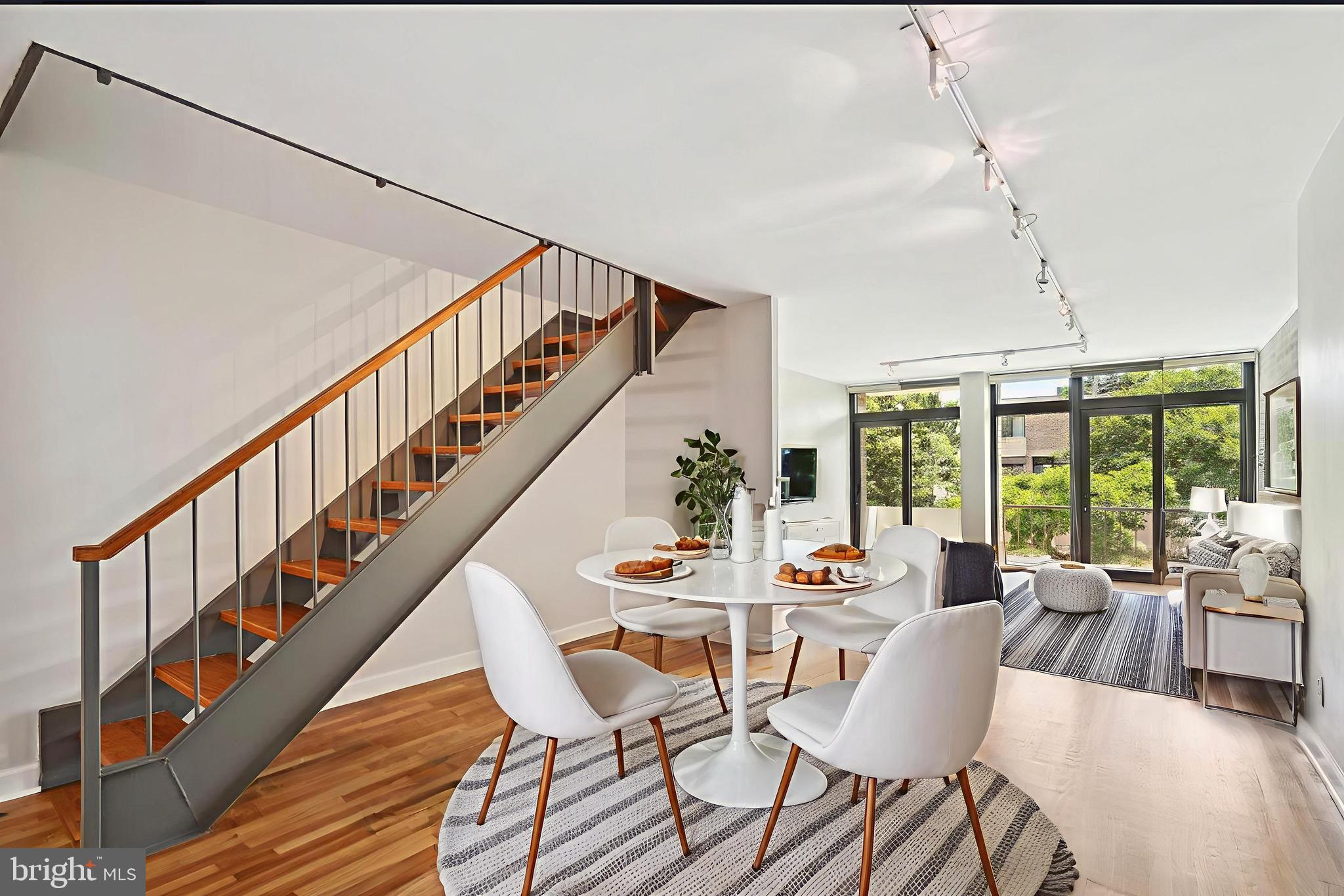 333 N Street Southwest, Unit 333 Washington, DC 20024 - Photo 3 of 22