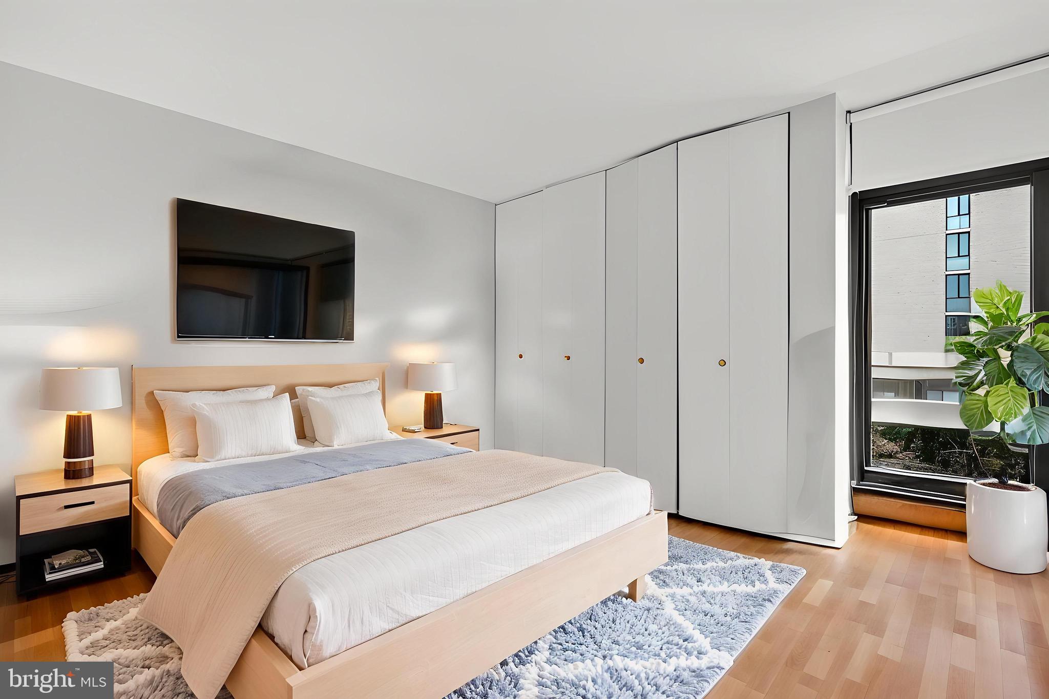 333 N Street Southwest, Unit 333 Washington, DC 20024 - Photo 5 of 22 Balcony in 2nd bedroom