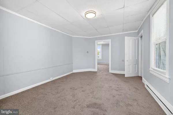 $2,350 | 214 West Division Street, Dover, DE 19904