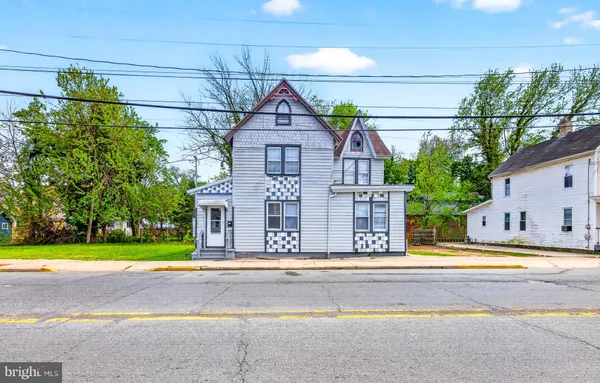 $2,350 | 214 West Division Street, Dover, DE 19904