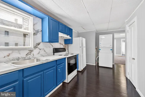 $2,350 | 214 West Division Street, Dover, DE 19904