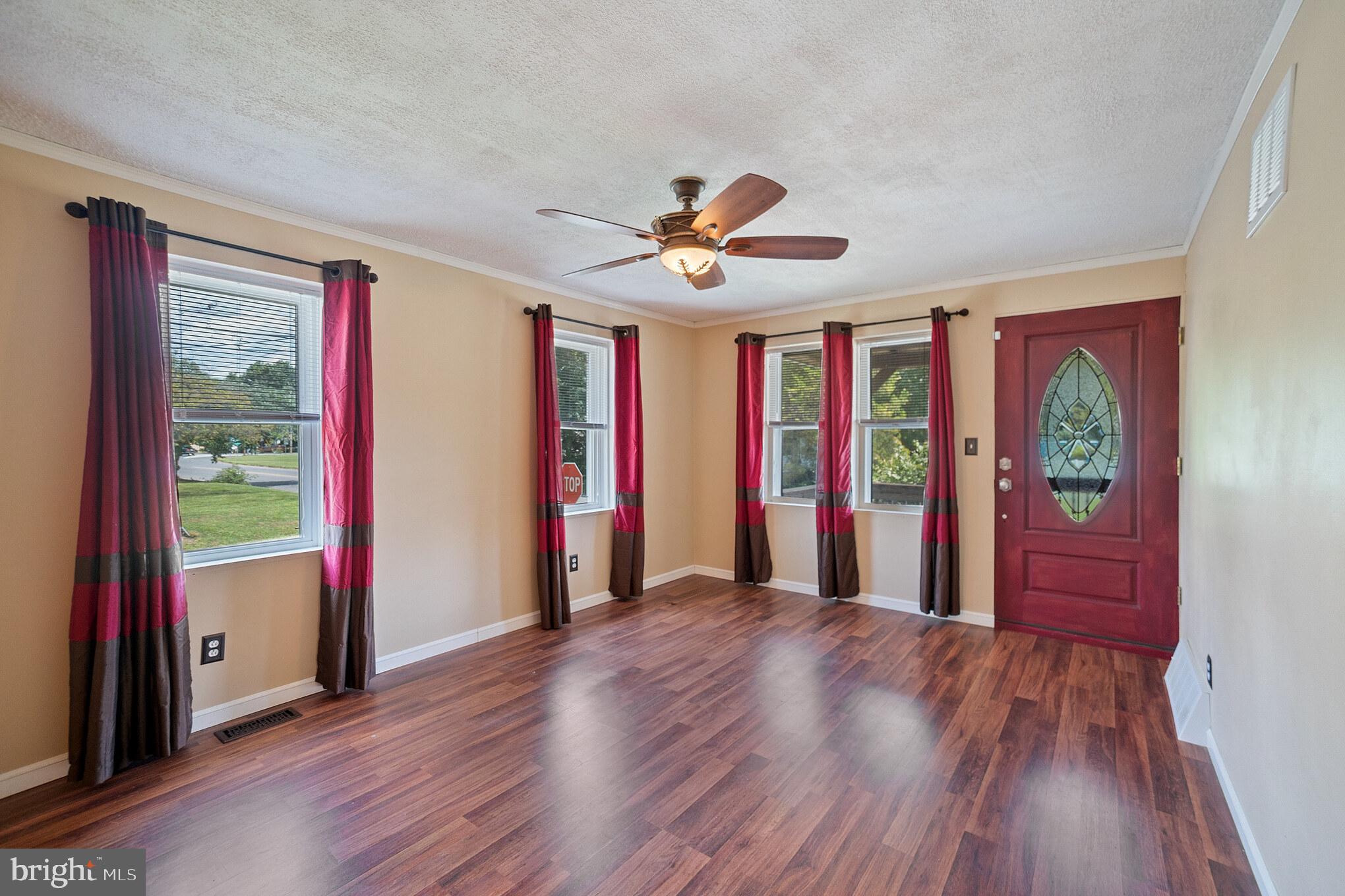 16 Fort Mott Road Pennsville, NJ 08070 - Photo 5 of 29 Gallery Image 5