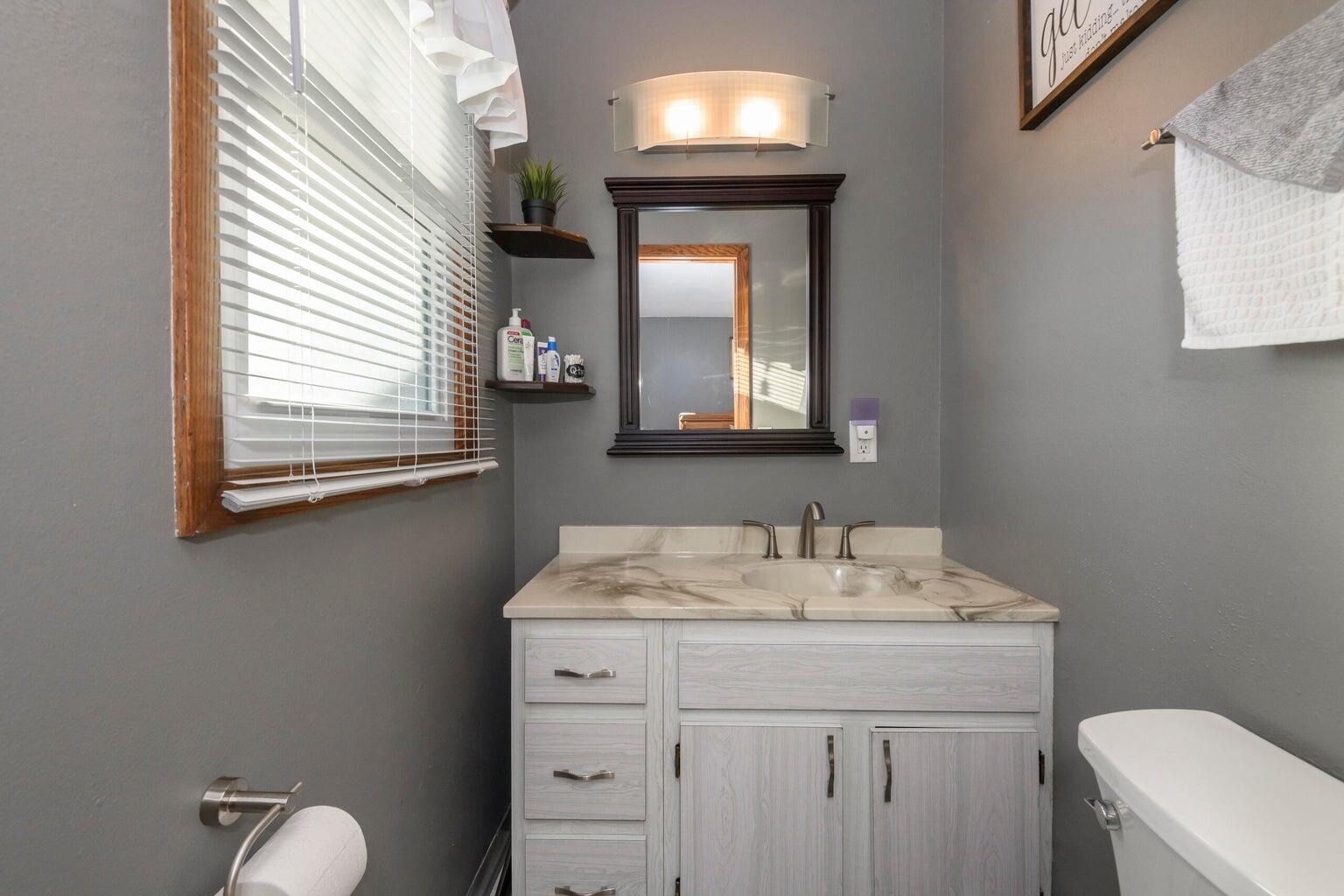 511 Robin Street West Bend, WI 53090 - Photo 19 of 25 robin21