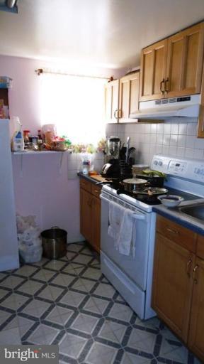 5601 Brookland Road Alexandria, VA 22310 - Photo 4 of 13 Kitchen #2