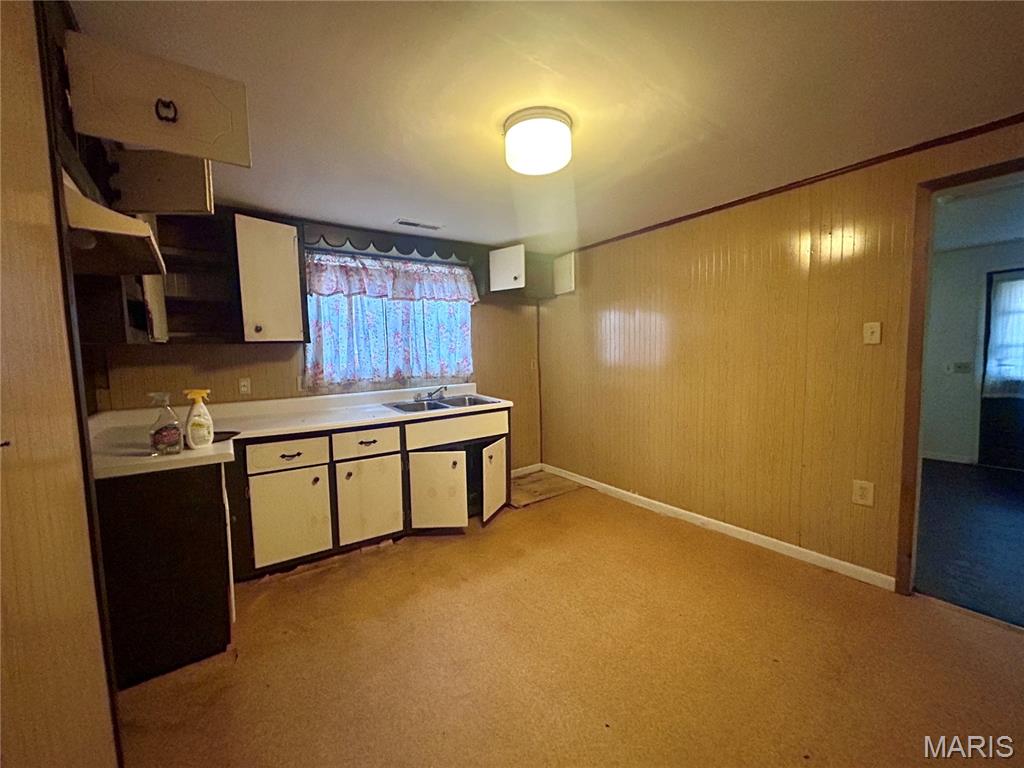 2324 Pike Street Poplar Bluff, MO 63901 - Photo 3 of 7