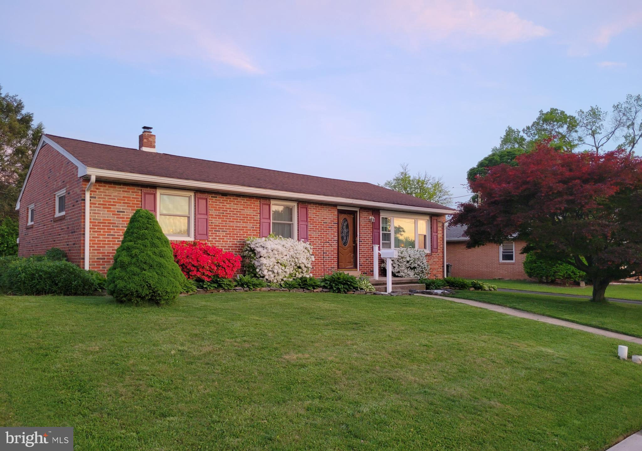 322 Fisher Road Reading, PA 19601 - Photo 1 of 24