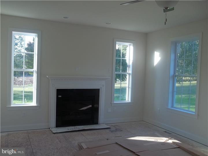 3281 Gehman Road Barto, PA 19504 - Photo 7 of 25 Family Room