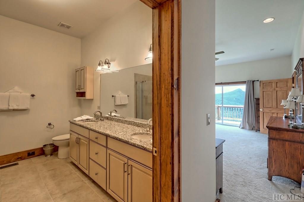310 Eagle Ridge Road Sapphire, NC 28774 - Photo 21 of 48 Gallery Image 21