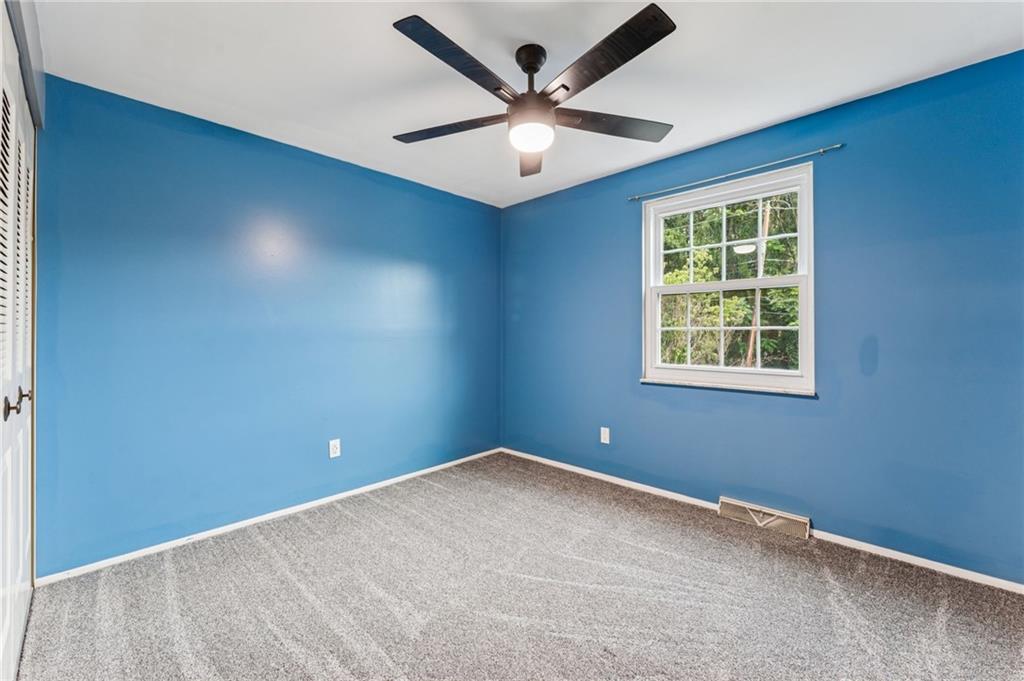 140 Hodil Road Glenshaw, PA 15116 - Photo 16 of 30 Gallery Image 16