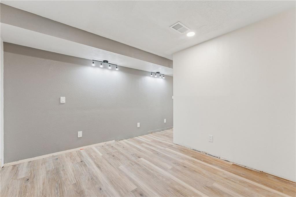 140 Hodil Road Glenshaw, PA 15116 - Photo 24 of 30 Gallery Image 24