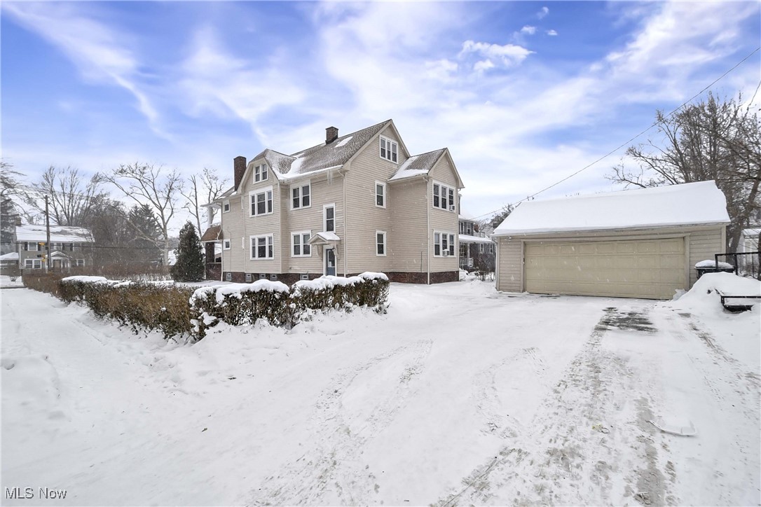2477 Lee Road Cleveland, OH 44118 - Photo 34 of 37 Gallery Image 34