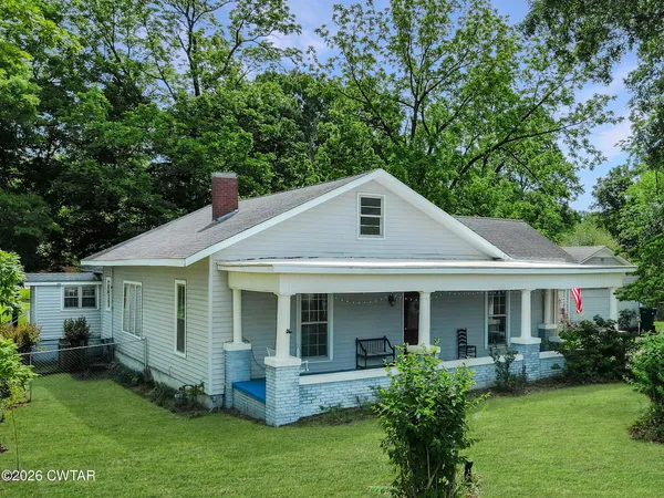 $259,900 | 124 5th Avenue, Huntingdon, TN 38344