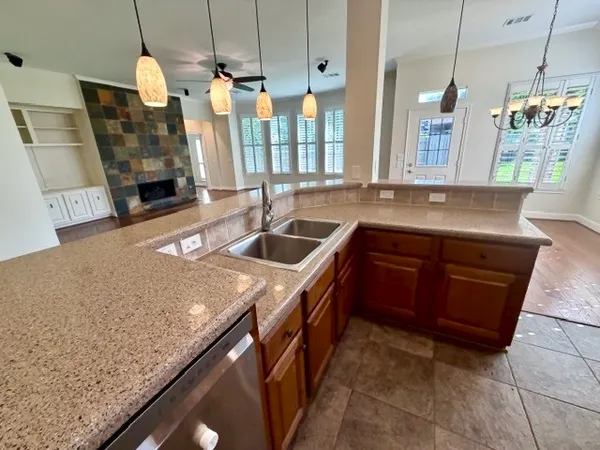 $2,900 | 1810 Rippling Water Court, Sugar Land, TX 77479