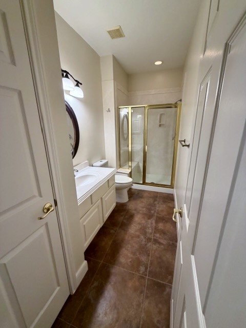 1810 Rippling Water Court Sugar Land, TX 77479 - Photo 32 of 37 Tiled secondary bath with shower.