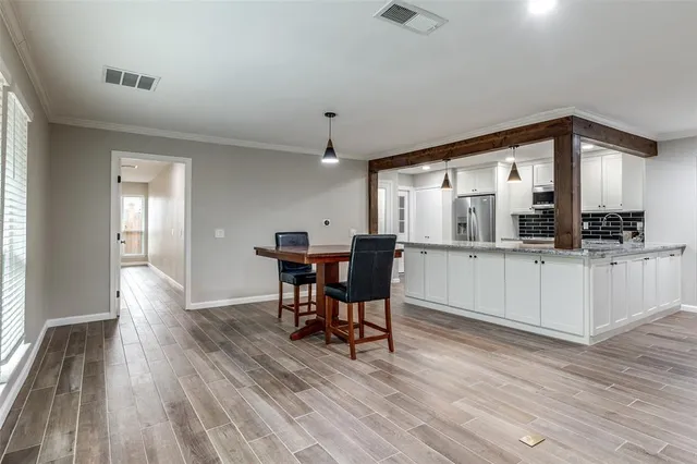 $3,000 | 7407 Wellcrest Drive, Dallas, TX 75230