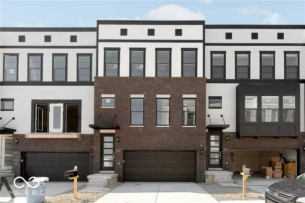 $3,000 | 9735 Junction Station, Fishers, IN 46037