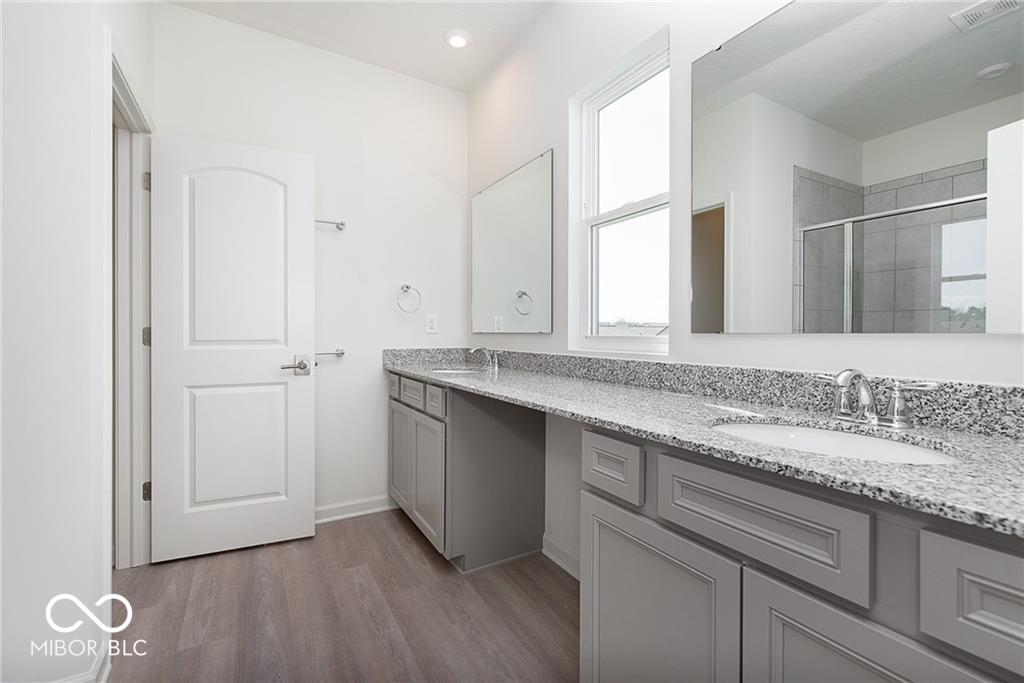 9735 Junction Station Fishers, IN 46037 - Photo 8 of 27