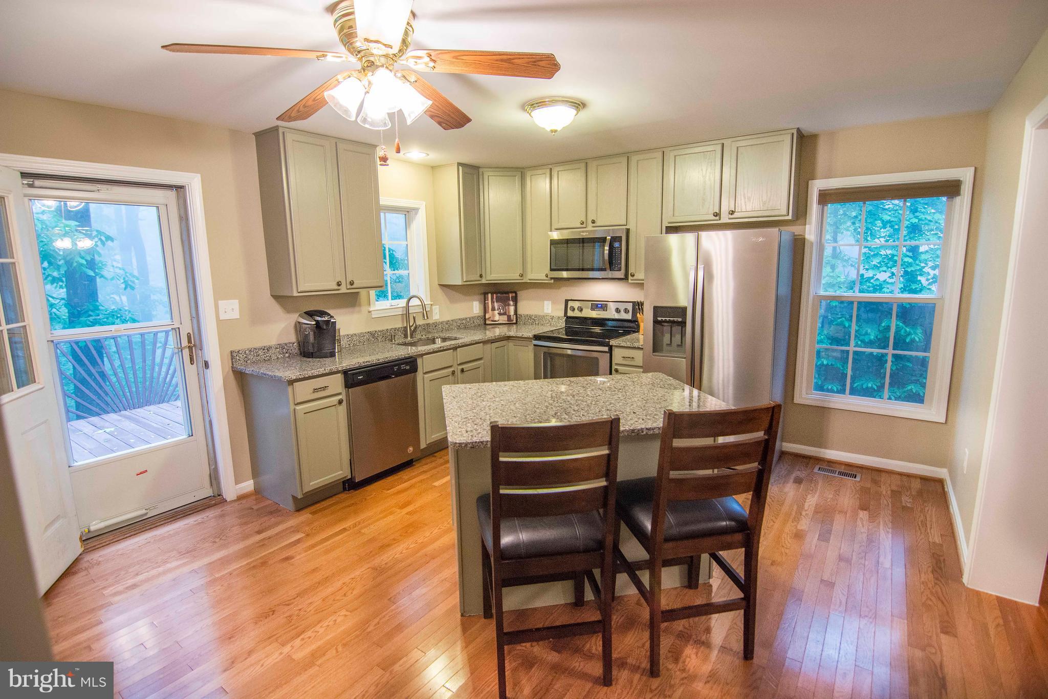 103 Chestnut Trail Road Front Royal, VA 22630 - Photo 13 of 30 Kitchen