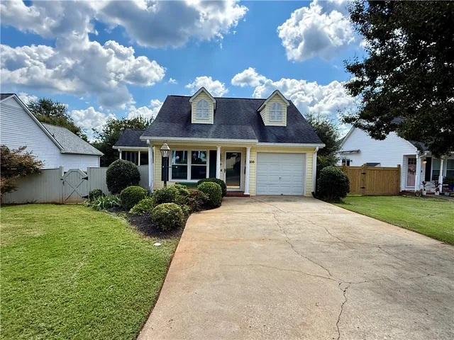 $267,500 | 106 Magnolia Lane, Pendleton, SC 29670