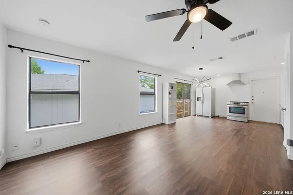 $250,000 | 13039 Chimney Oak Drive, San Antonio, TX 78249