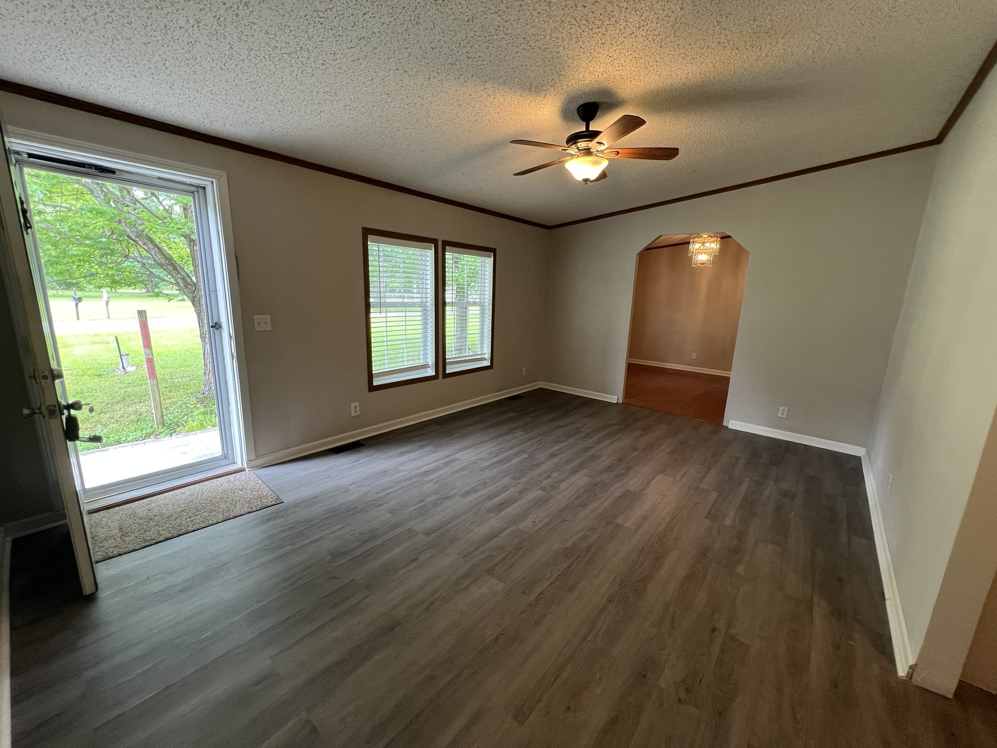 222 Cedar Lane Beechgrove, TN 37018 - Photo 6 of 27