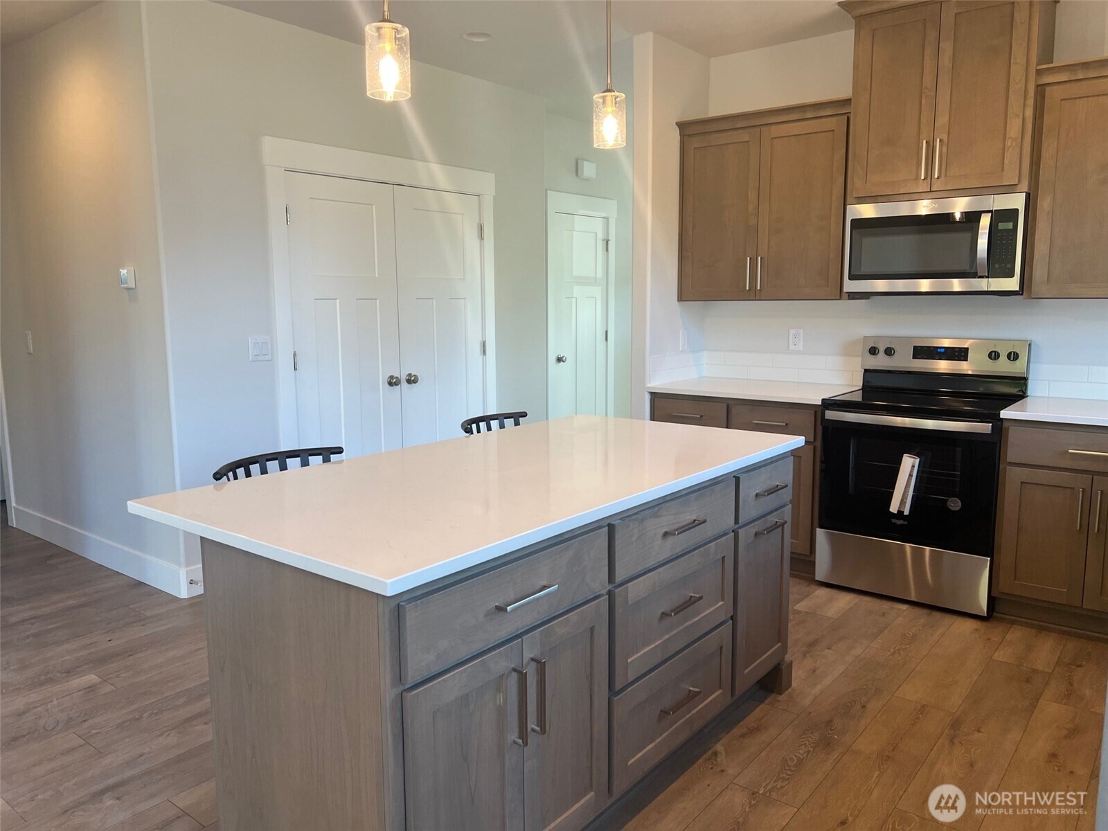 520 Rainbow Way Kelso, WA 98626 - Photo 7 of 15