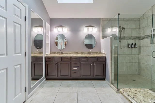 $537,000 | 7849 Brookshire Court, Evansville, IN 47715