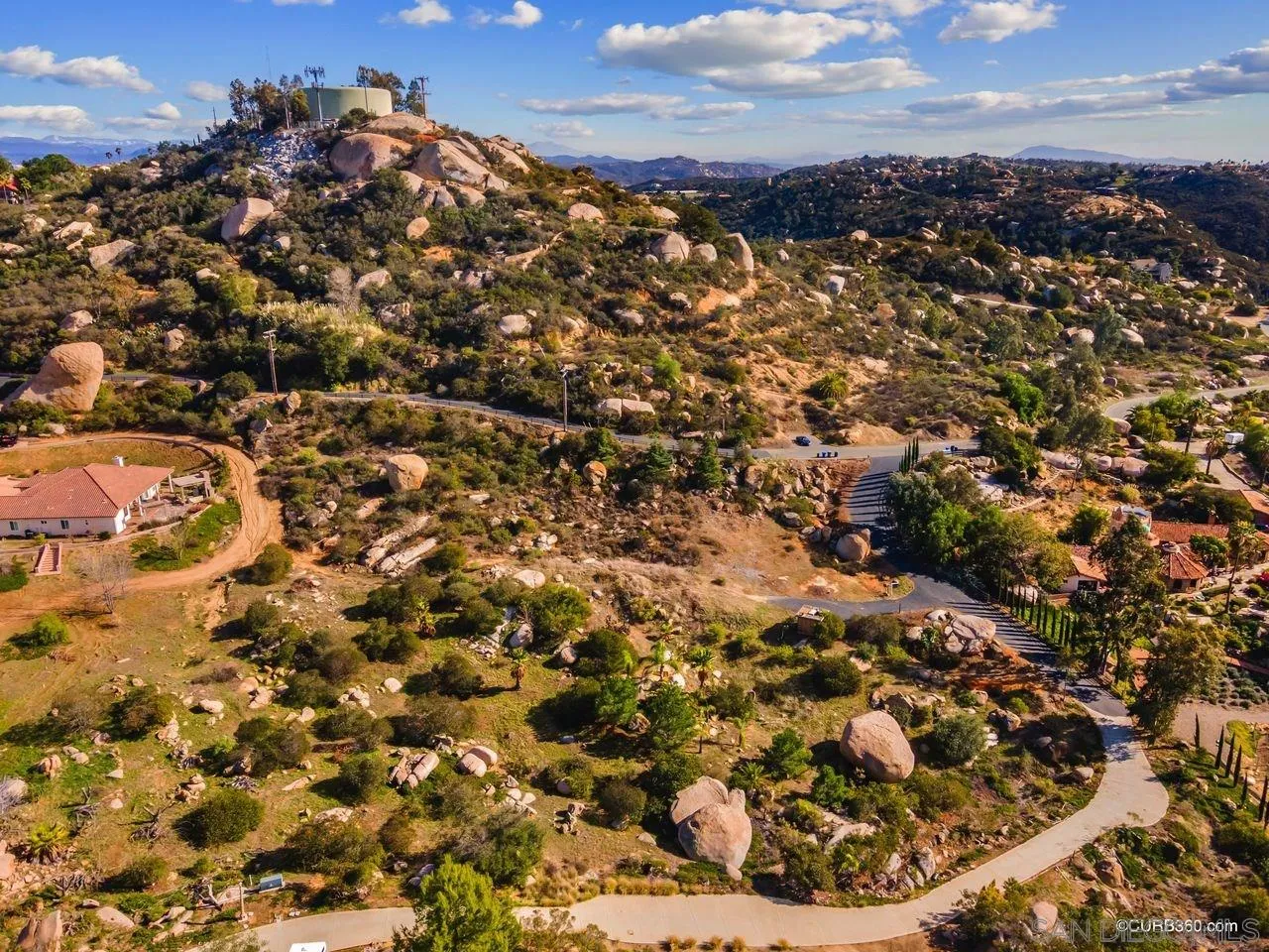 28795 Welcome View Escondido, CA 92026 - Photo 4 of 17