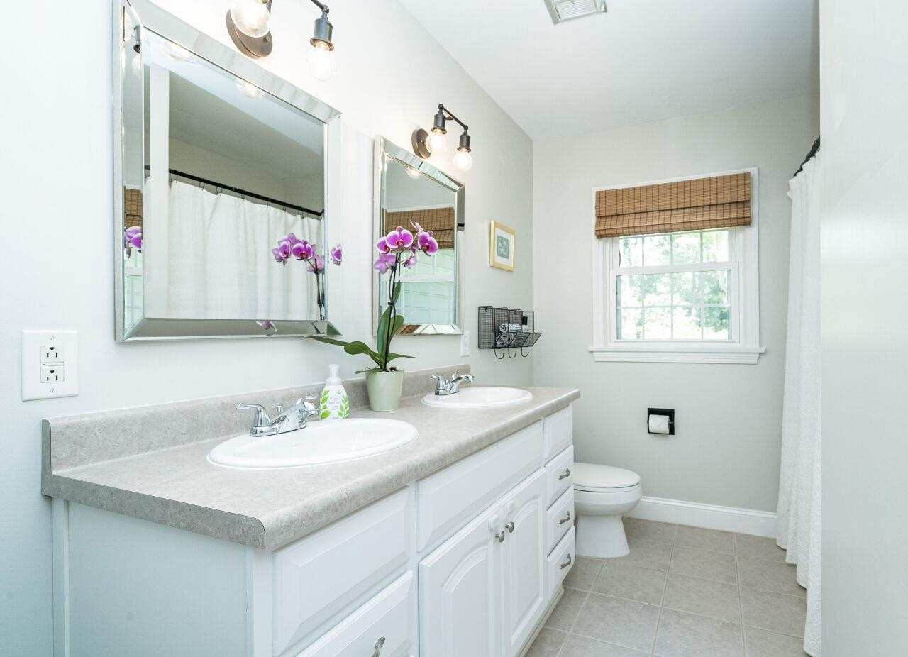 3608 Hope Valley Road Durham, NC 27707 - Photo 18 of 31 Note the double vanity!