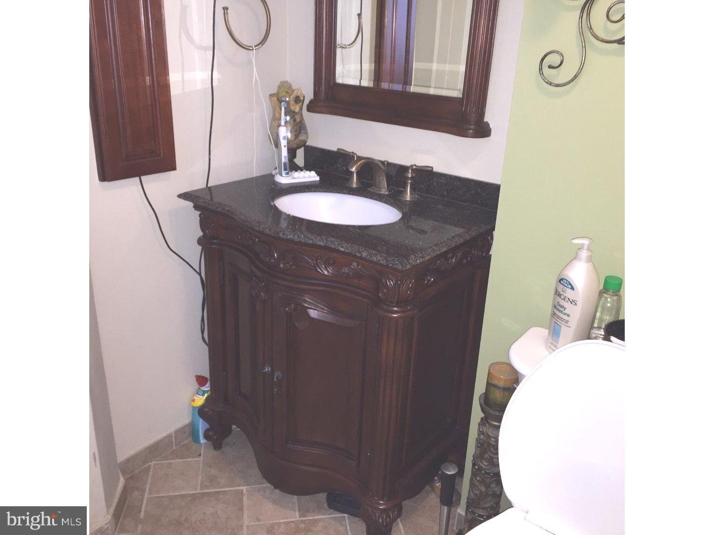11608 Stevens Road Philadelphia, PA 19116 - Photo 21 of 23