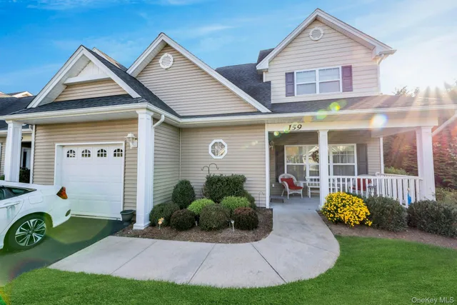 $680,000 | 159 Stoneleigh Drive, Riverhead, NY 11901