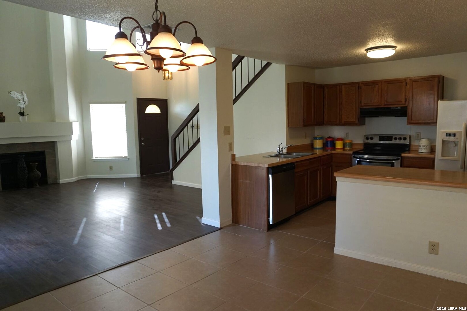 8435 Forest Ridge Drive San Antonio, TX 78239 - Photo 6 of 25