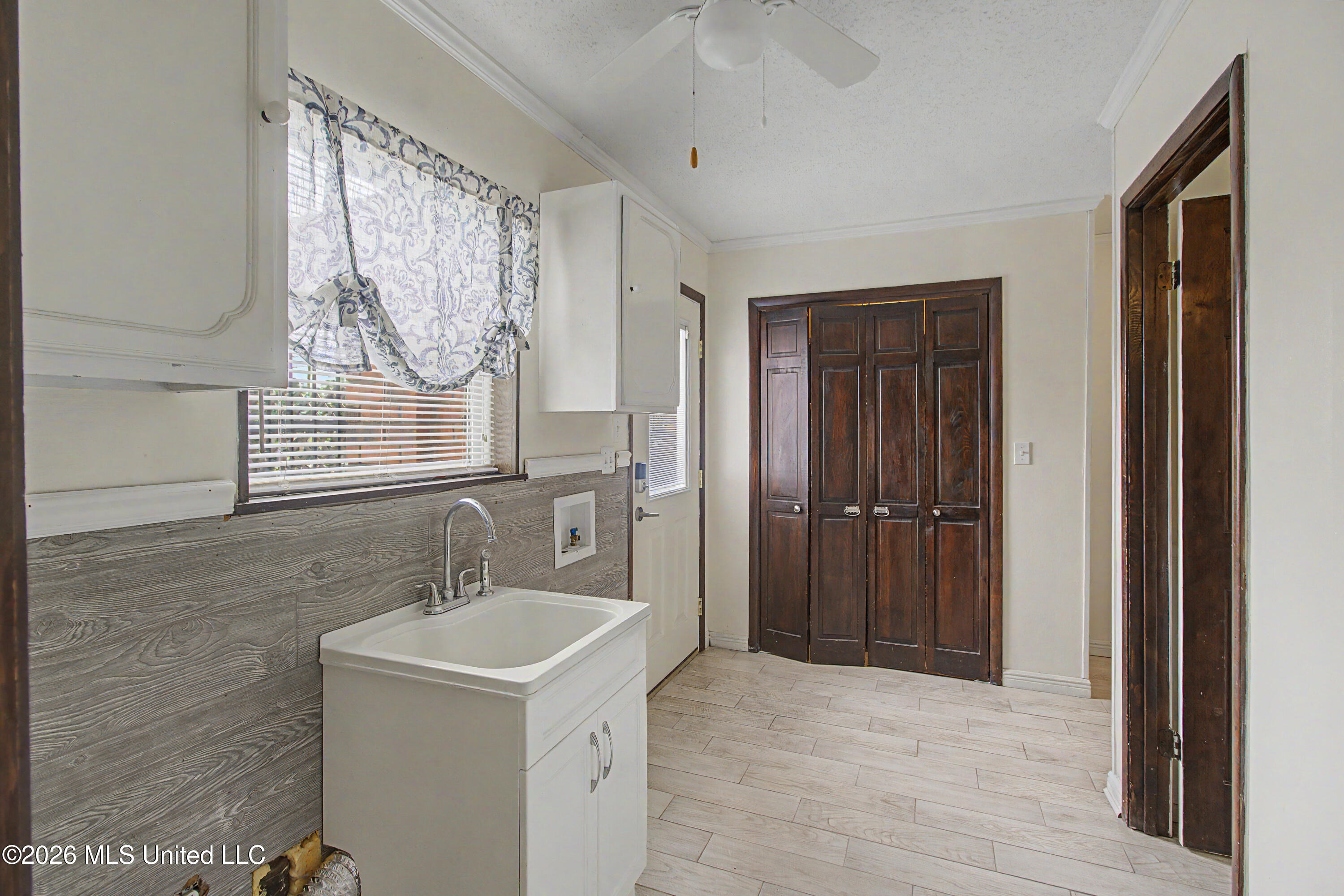 2186 Atkinson Road Biloxi, MS 39531 - Photo 8 of 29 08_52126 Atkinson