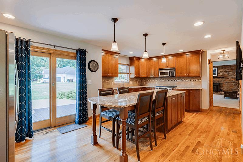 10633 Weil Road Montgomery, OH 45249 - Photo 16 of 46 Gallery Image 16