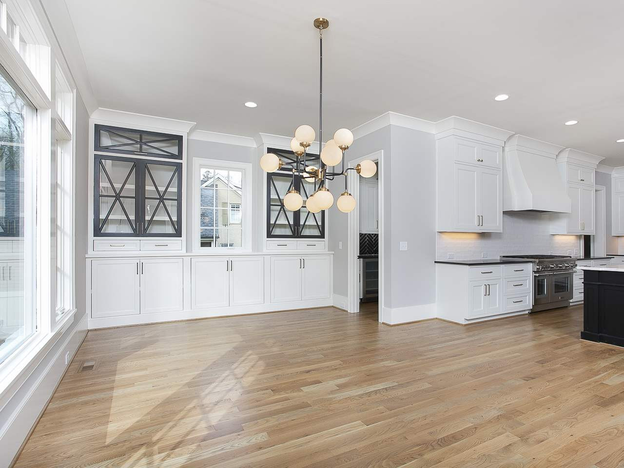 511 Chesterfield Road Raleigh, NC 27608 - Photo 8 of 30 Photo 8