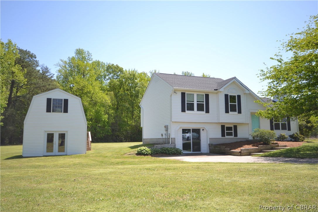 132 Harbor Drive Reedville, VA 22539 - Photo 1 of 33 Gallery Image 1