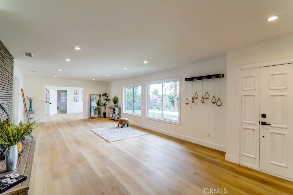 6174 Hawarden Drive Riverside, CA 92506 - Photo 13 of 51