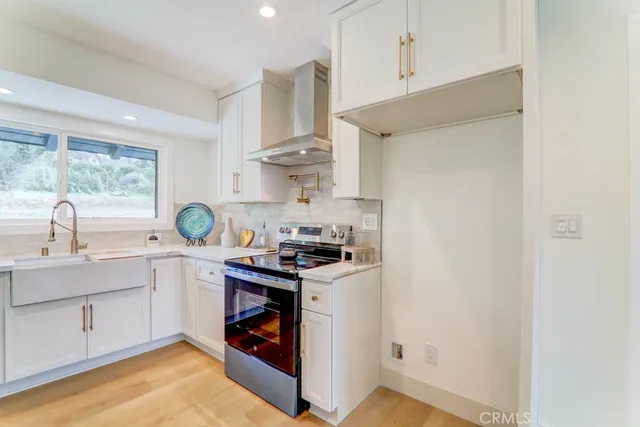 $1,190,000 | 6174 Hawarden Drive, Riverside, CA 92506