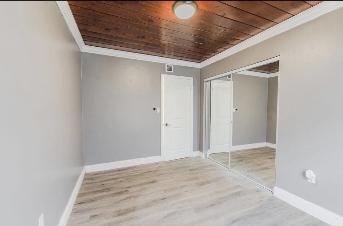 112 West 34th Street, Unit 2 Riviera Beach, FL 33404 - Photo 11 of 19 Primary bedroom - Unit 2