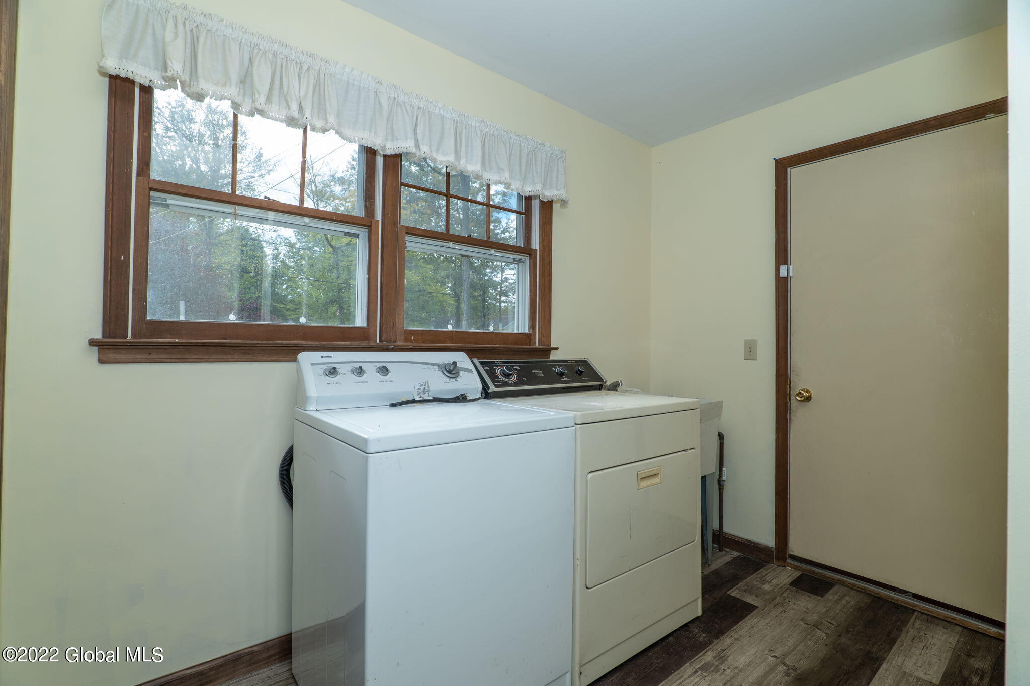 108 Timber Lane Cobleskill, NY 12043 - Photo 20 of 46 23-web-or-mls-108TimberLn-23