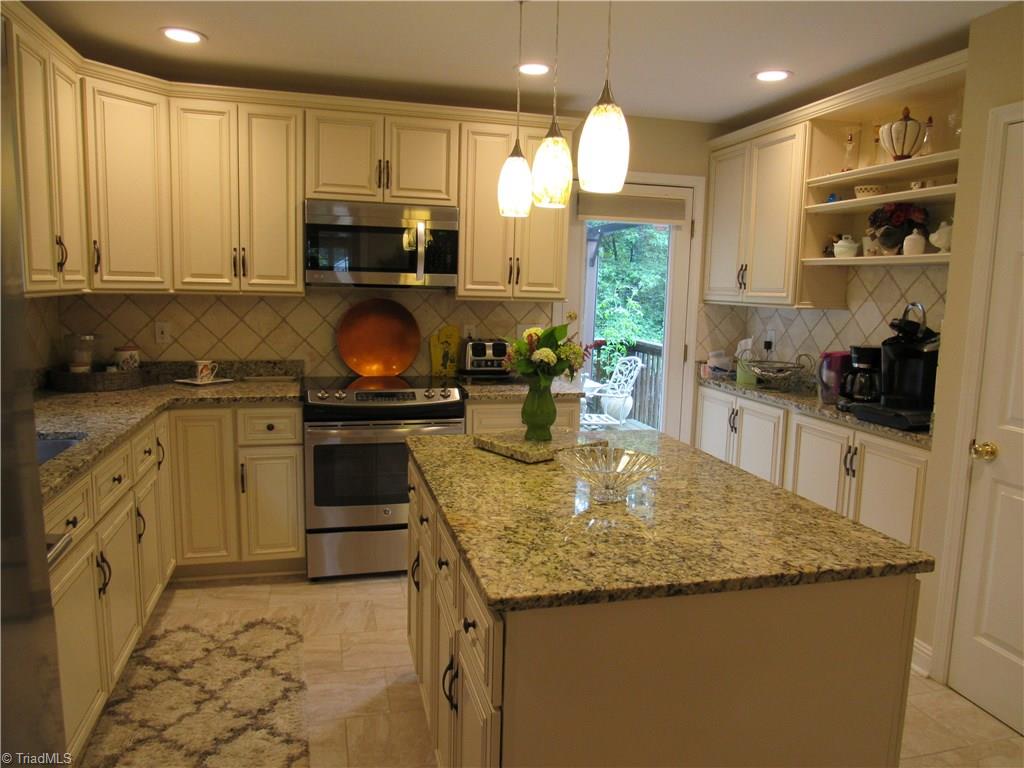 1170 Woodbury Road King, NC 27021 - Photo 13 of 30
