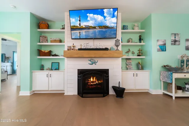 $543,000 | 124 South Brightleaf Drive, Minnesott Beach, NC 28510