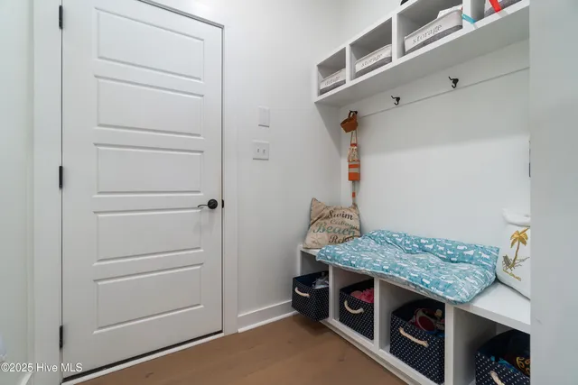 $543,000 | 124 South Brightleaf Drive, Minnesott Beach, NC 28510