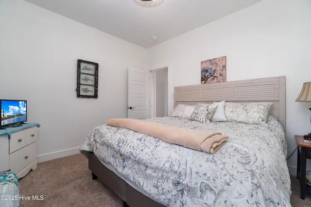 $543,000 | 124 South Brightleaf Drive, Minnesott Beach, NC 28510