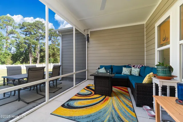 $543,000 | 124 South Brightleaf Drive, Minnesott Beach, NC 28510