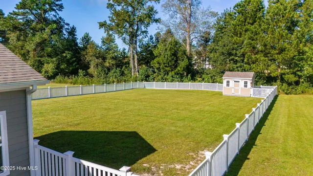 $543,000 | 124 South Brightleaf Drive, Minnesott Beach, NC 28510